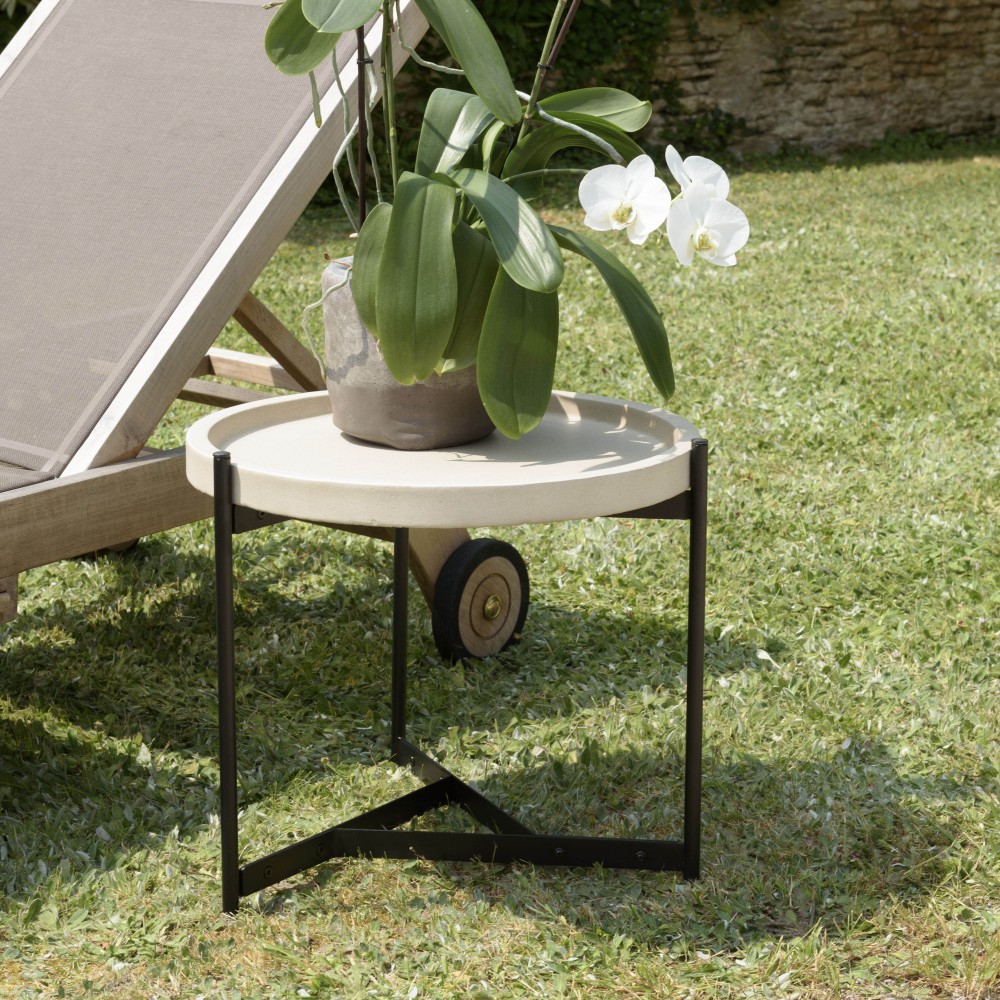 Table d’appoint HECTOR 52x50cm béton beige métal noir Table d’appoint HECTOR 52x50cm béton beige métal noir