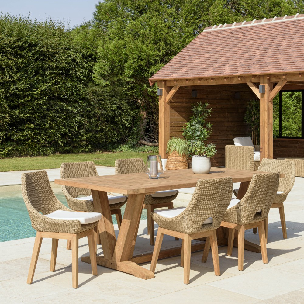 Ensemble table teck et chaises rotin - KALLY Lot n°19 Ensemble table teck et chaises rotin - KALLY Lot n°19