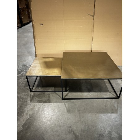 JOHAN - Set of 2 Nesting Tables in Gold Aluminum