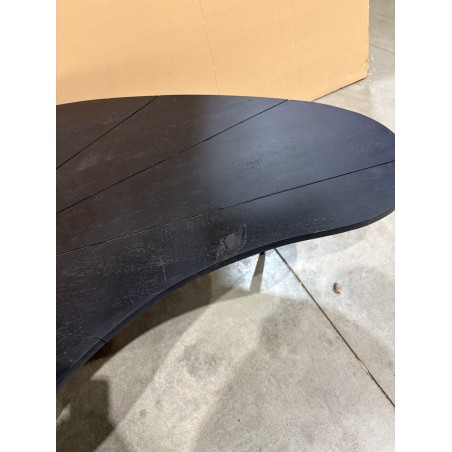 SECONDE MAIN - Table basse ovoïde plateau texturé noir mat pieds en fer noir