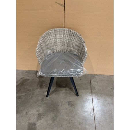 VICTOIRE Grey Synthetic Rattan Garden Chair - Stylish and Durable