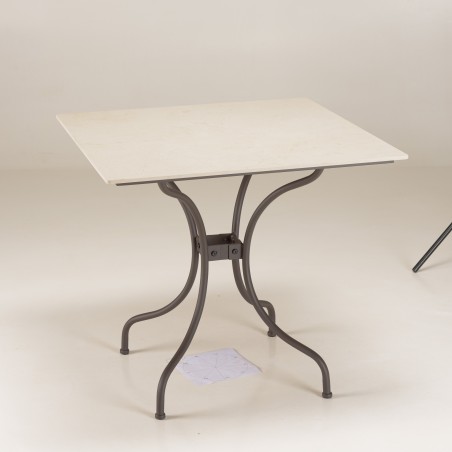 SECONDE MAIN - Table à manger carré de jardin en céramique et acier