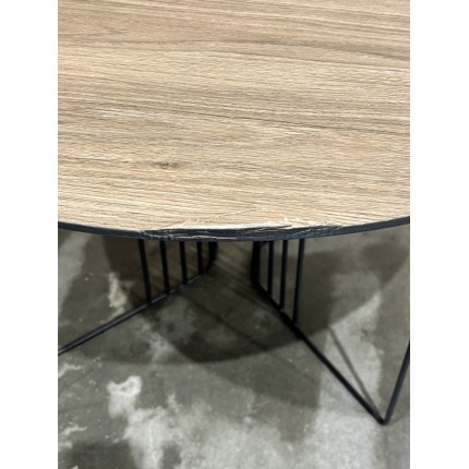 SECONDE MAIN - Table basse biseautée D70cm pieds graphiques métal noir