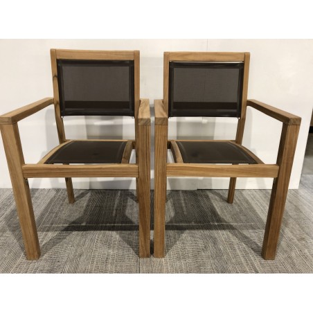 SECONDE MAIN - Lot de 2 fauteuils empilables textilène couleur taupe
