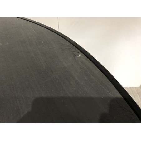 SECOND-HAND - Round dining table with black stone-effect top
