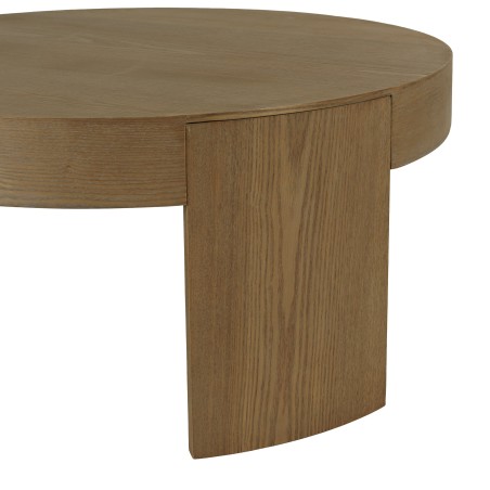 Round coffee table in natural finish | Macabane Furniture