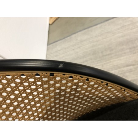 SECONDE MAIN - 2 fauteuils tissu noir dossier arrondi effet cannage