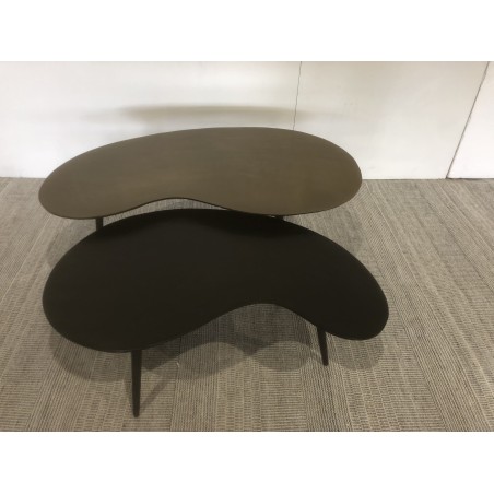 Set de 2 tables basses en aluminium noir mat et doré | Seconde main