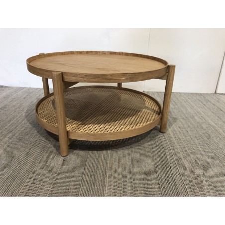 Table basse en bois 80.5cm avec tablette en rotin | Seconde Main