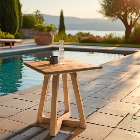 Vierkante tuintafel van gerecycled teakhout | Macabane Meubelen