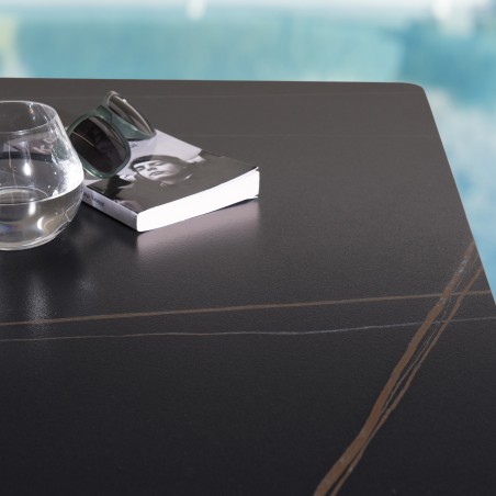 Table bistrot en céramique marbré noir | Meubles Macabane
