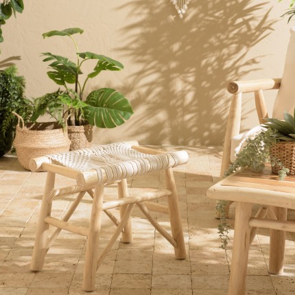 Hocker WILL aus naturfarbenem Teakholz und weißem Makramee