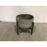 HECTOR Round Concrete Flower Pot on Brown Acacia Legs