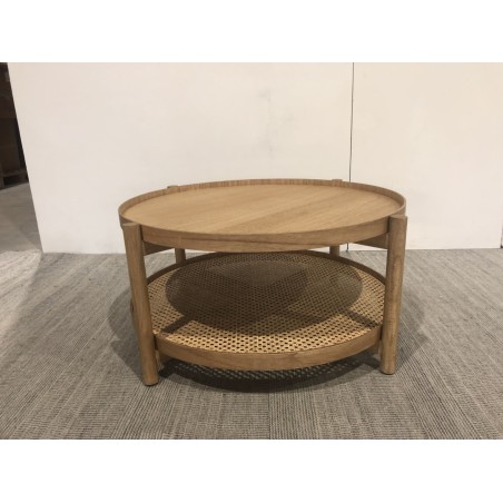 Table basse en bois 80.5cm avec tablette en rotin | Seconde Main