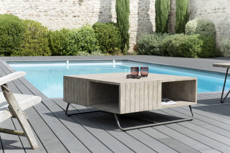 Table basse de jardin EMILE en bois teck teinté gris