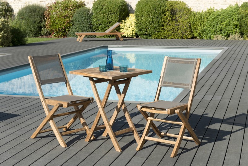 Salon de jardin en bois teck 2 pers - Table carrée pliante 60 cm et 2 chaises taupe Salon de jardin en bois teck 2 pers - Table carrée pliante 60 cm et 2 chaises taupe