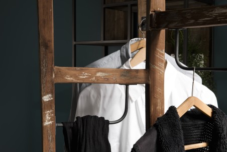 Portemanteau marron en teck recyclé