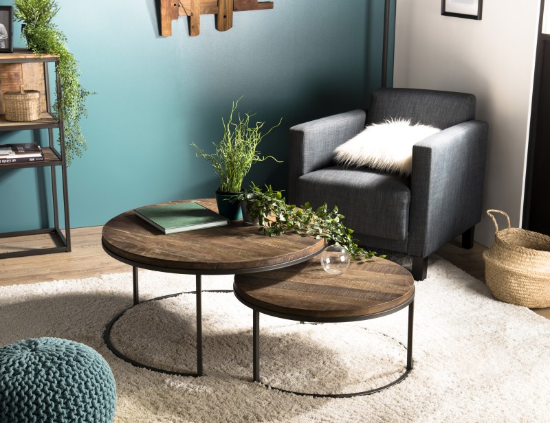 Set 2 tables basses gigognes rondes Teck Acacia Mahogany métal noir Set 2 tables basses gigognes rondes Teck Acacia Mahogany métal noir