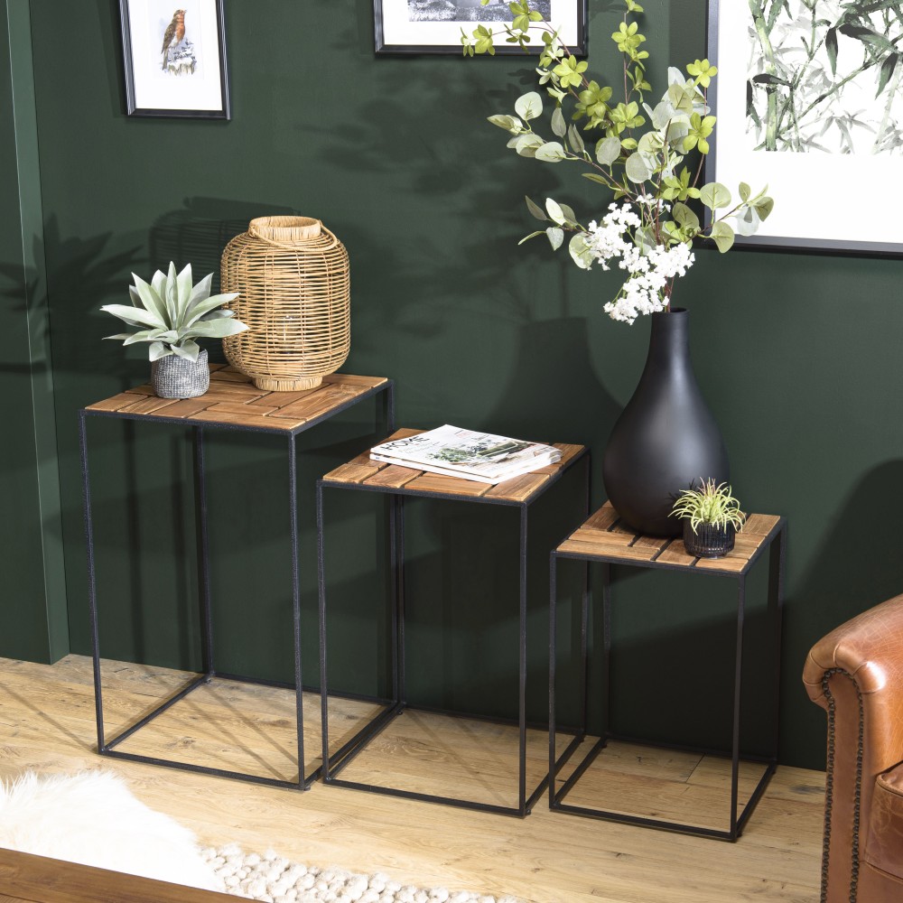 Set de 3 tables d'appoint gigogne en bois teck recyclé Set de 3 tables d'appoint gigogne en bois teck recyclé