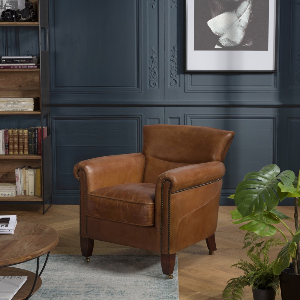 OCTAVE VERONE Vintage Brown Leather Armchair OCTAVE VERONE Vintage Brown Leather Armchair
