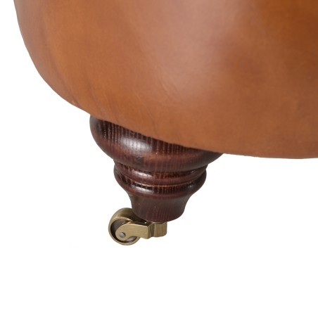 OCTAVE Vintage Brown Chesterfield Armchair | Baroque Style