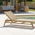 Bains de soleil et chaises longue